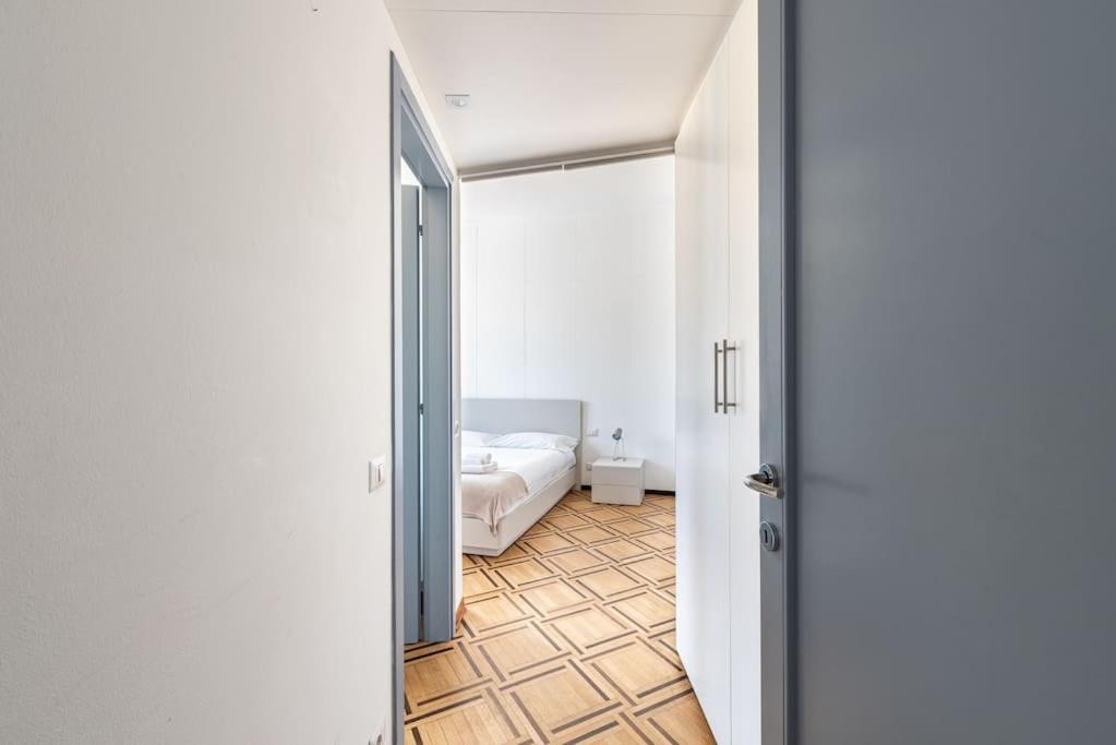 Ferienwohnung Amazing View From Brera Sancarpoforo9 Mailand Exterior foto