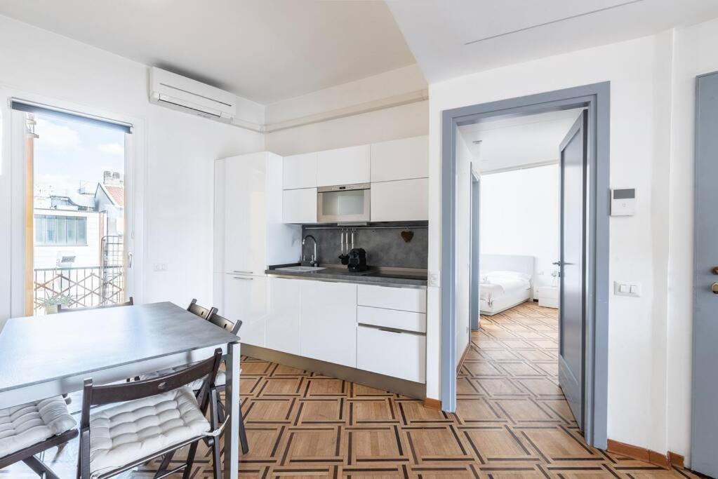 Ferienwohnung Amazing View From Brera Sancarpoforo9 Mailand Exterior foto